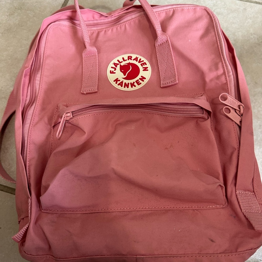 Fjällräven Pink Backpack - Picture 2 of 6